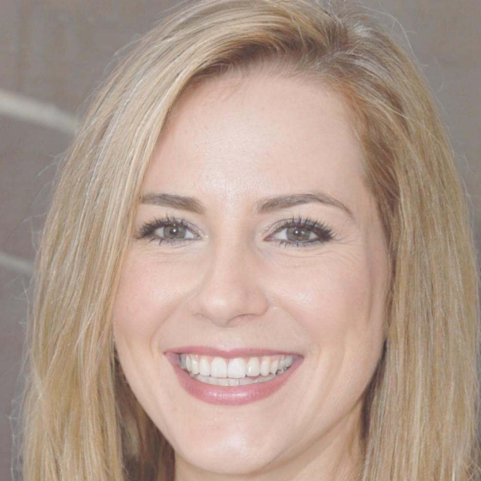 Célestine Moreau, Directrice de la Planification Financière